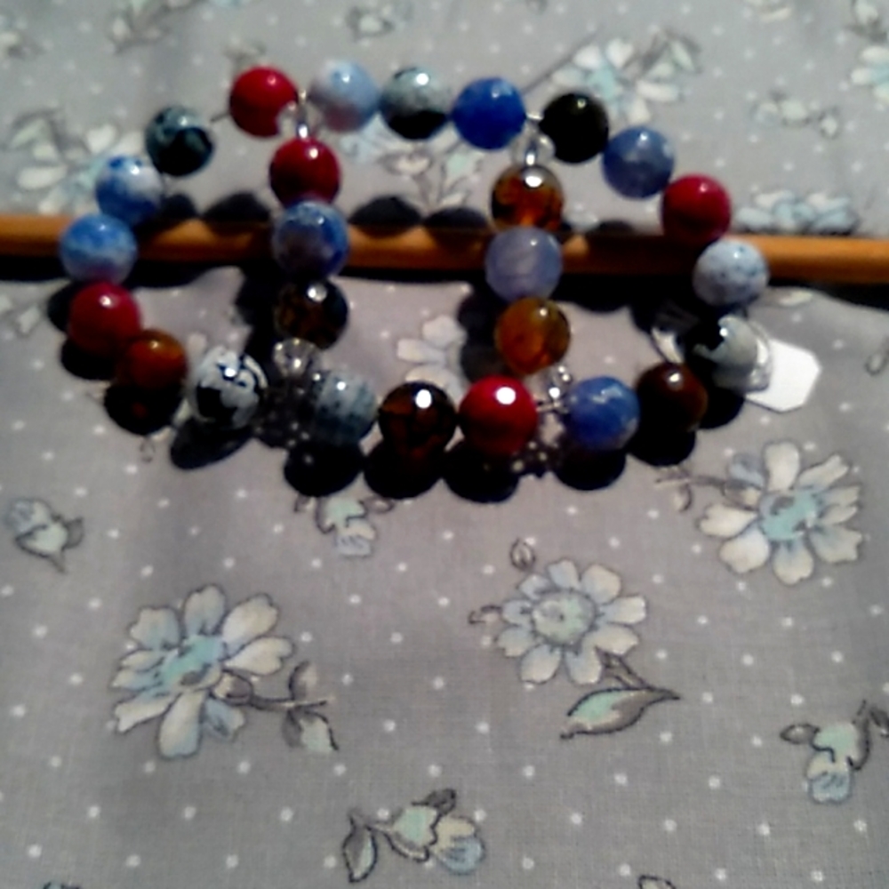 Oggie design hair piece
